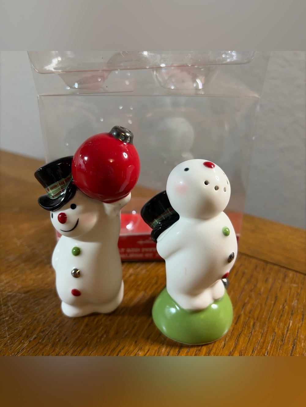 Vintage Hallmark Ceramic Salt Pepper Shakers  Snowmen with Christmas Ornaments